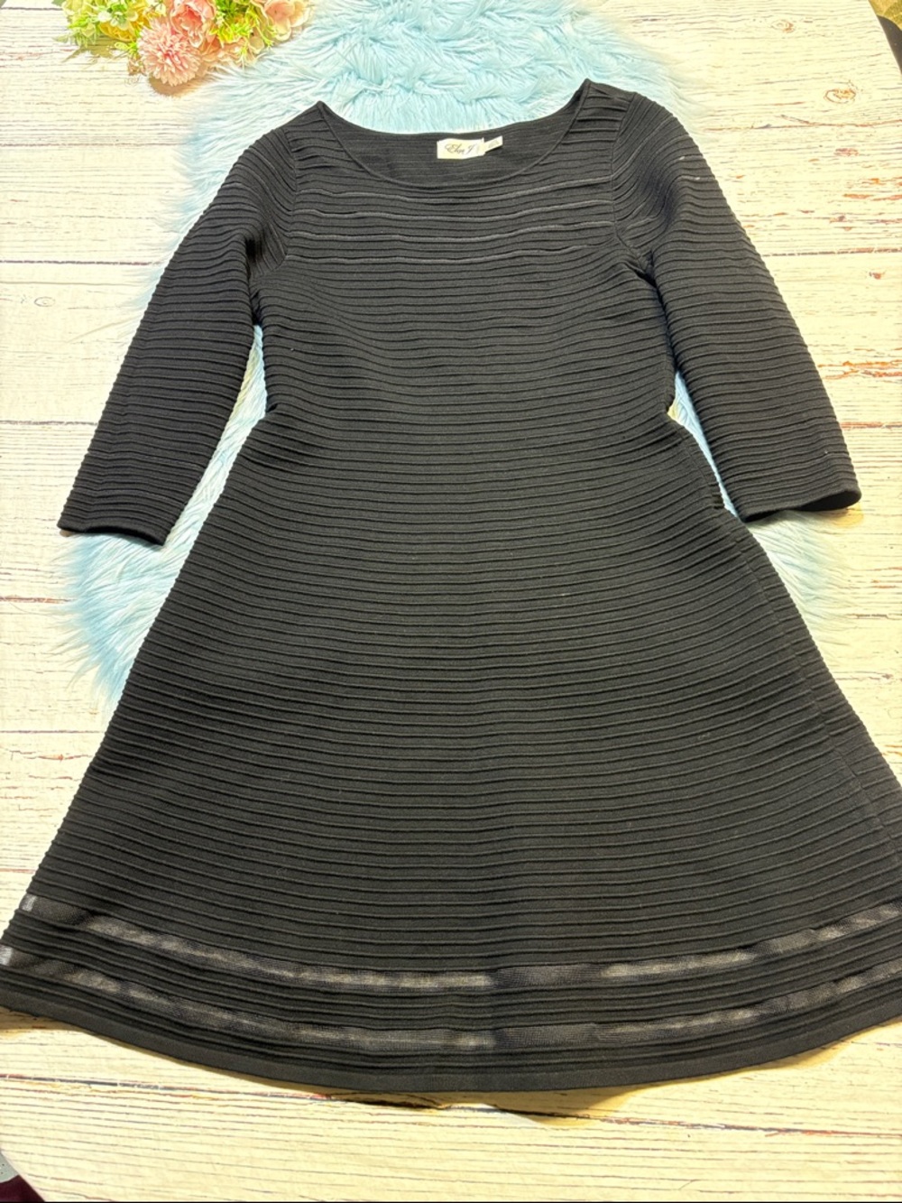 Eliza J Black Ribbed Fit-and-Flare Textured Dress sz L